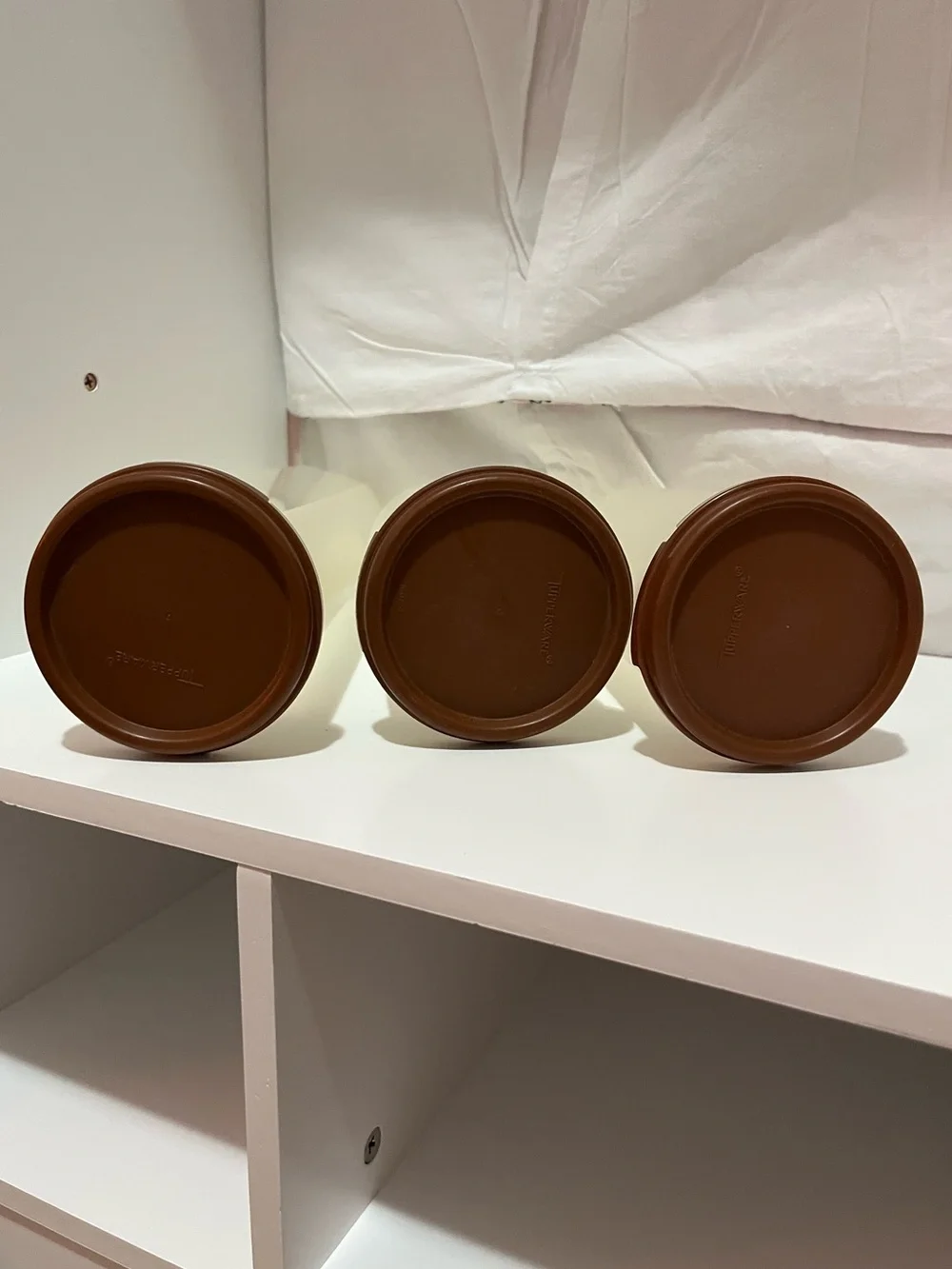 VINTAGE TUPPERWARE MODULAR MATES CONTAINERS w/BROWN LIDS-SET of 3